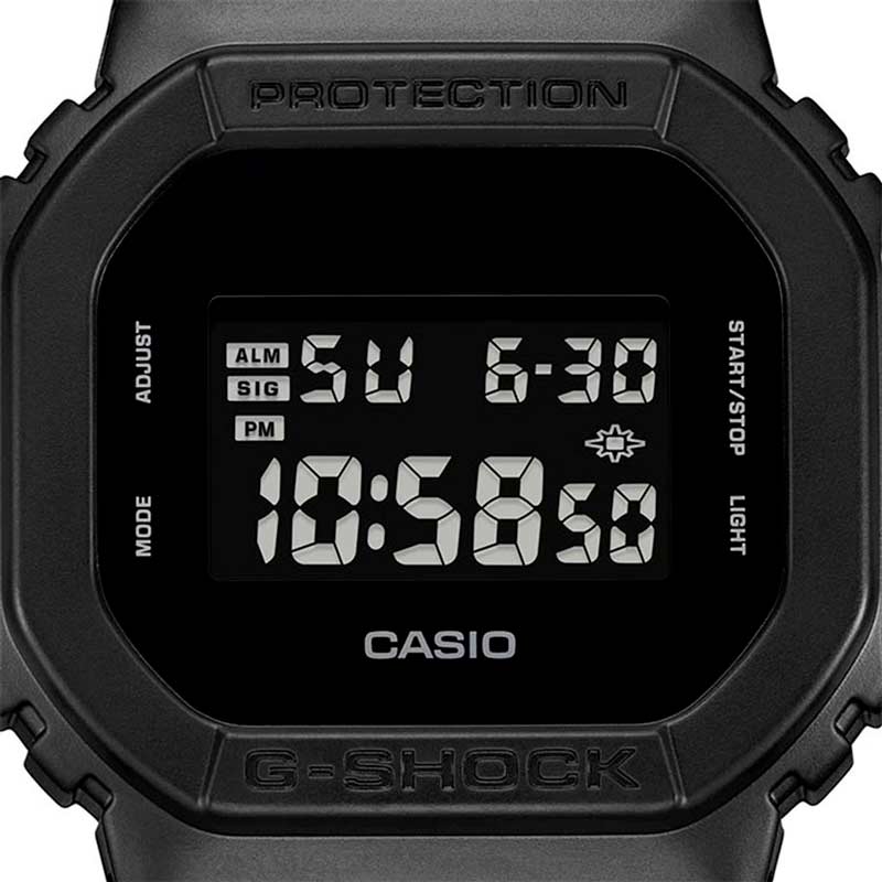 Casio DW-5600UBB-1ER Casio DW-5600UBB-1ER