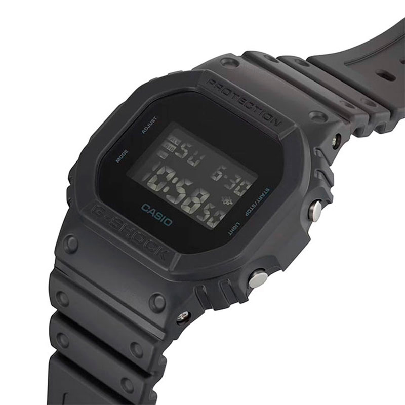 Casio DW-5600UBB-1ER Casio DW-5600UBB-1ER