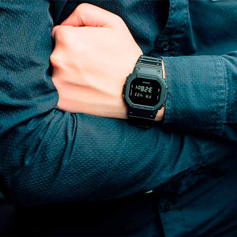 Casio DW-5600UBB-1ER Casio DW-5600UBB-1ER