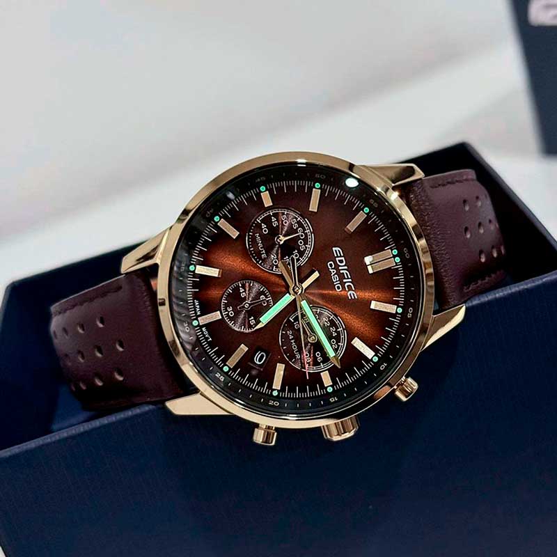 Casio EFR-575CL-5AEF Casio EFR-575CL-5AEF