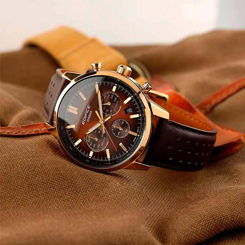 Casio EFR-575CL-5AEF Casio EFR-575CL-5AEF