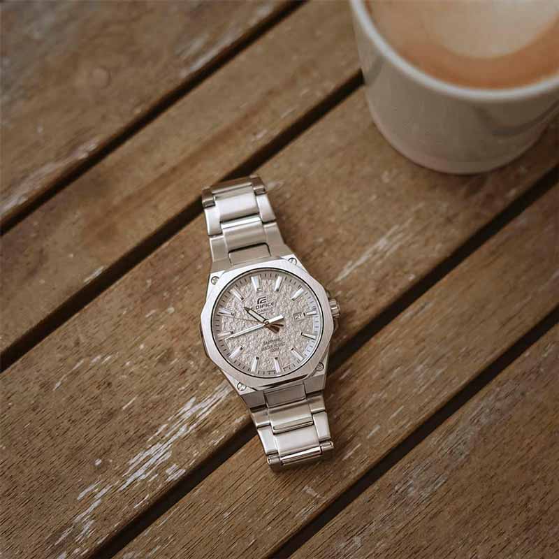 Casio EFR-S108DE-8AVUEF Casio EFR-S108DE-8AVUEF