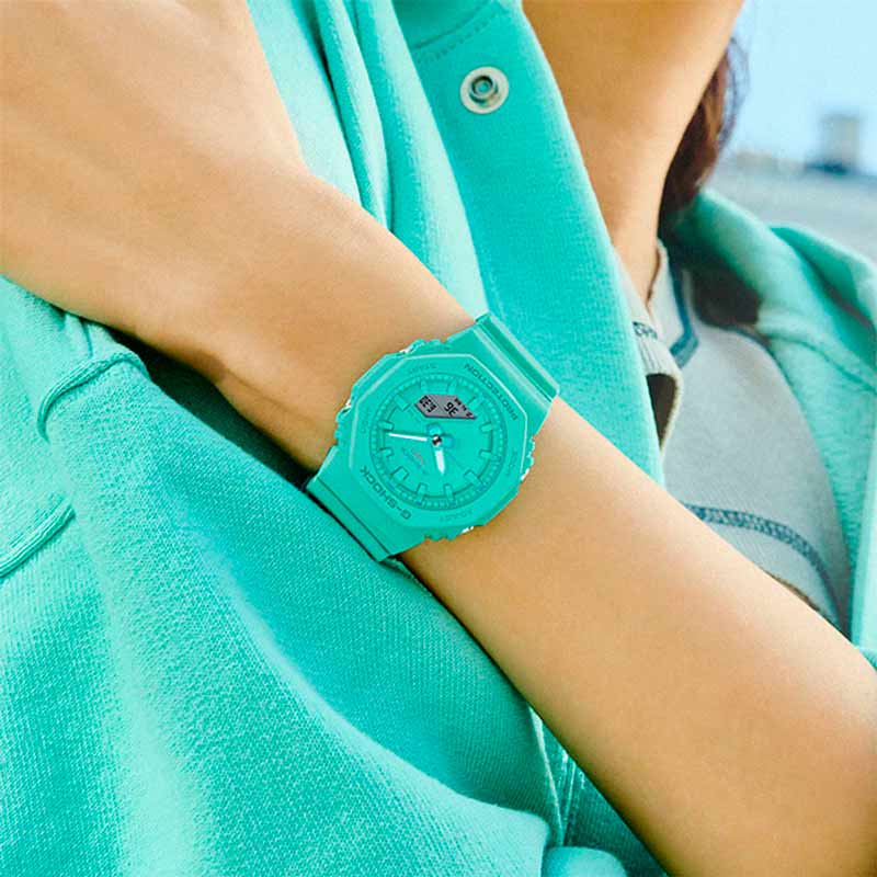 Casio GMA-P2100-2AER Casio GMA-P2100-2AER