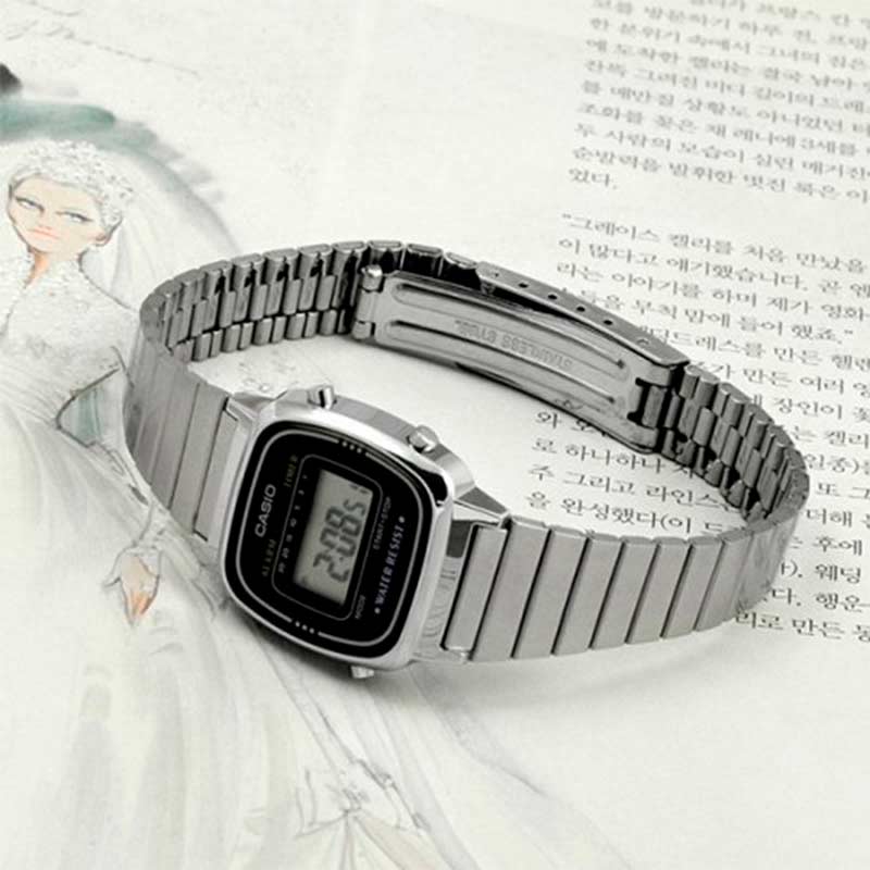 Casio LA670WD-1 Casio LA670WD-1
