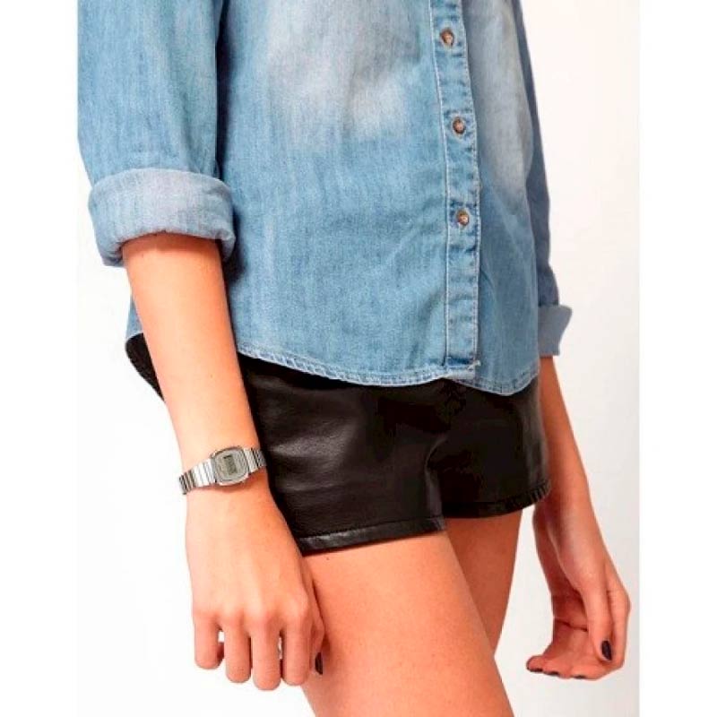 Casio LA670WEA-8AEF Casio LA670WEA-8AEF