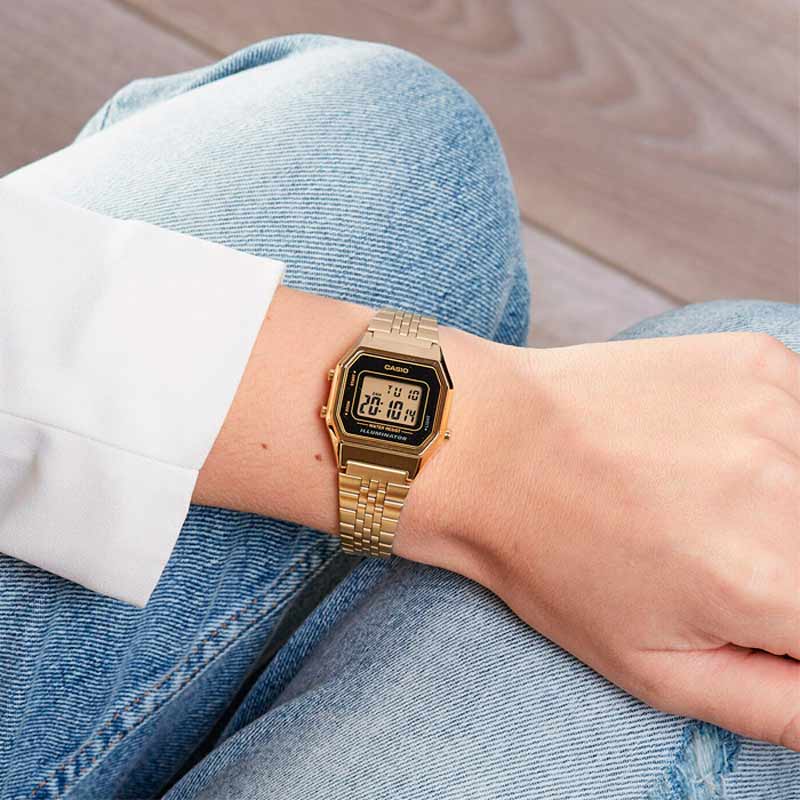 Casio LA680WEGA-1ER Casio LA680WEGA-1ER