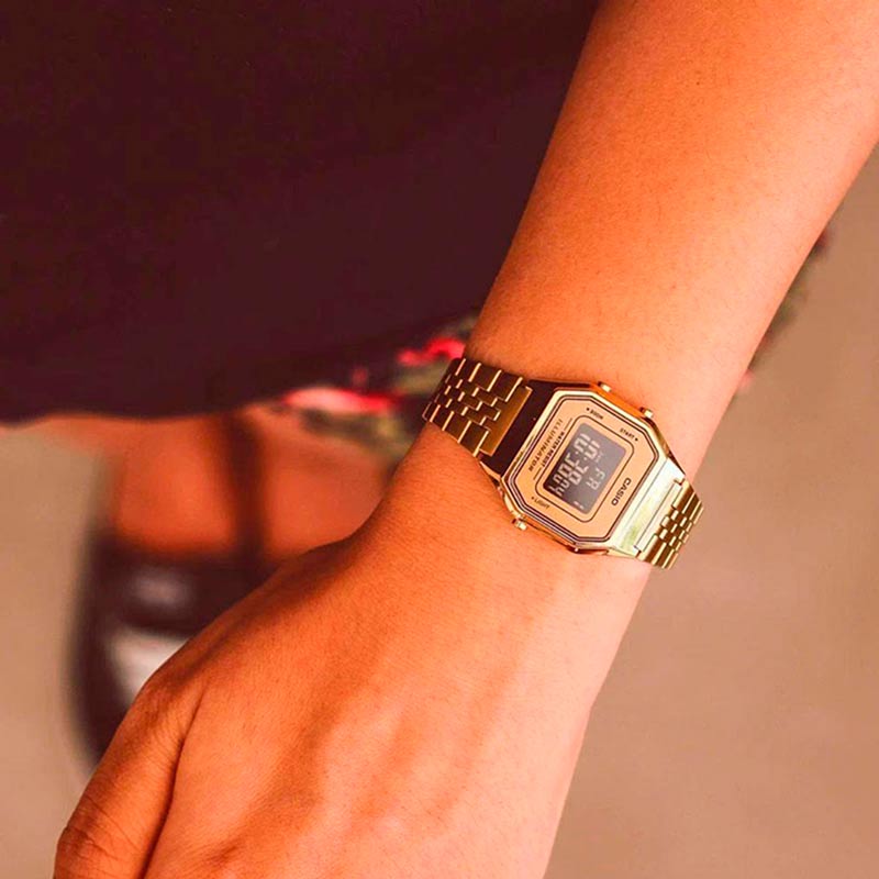 Casio LA680WGA-9B Casio LA680WGA-9B