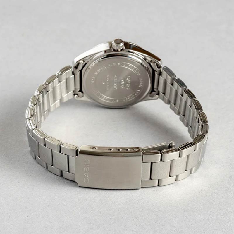 Casio LTP-1302DS-4A Casio LTP-1302DS-4A