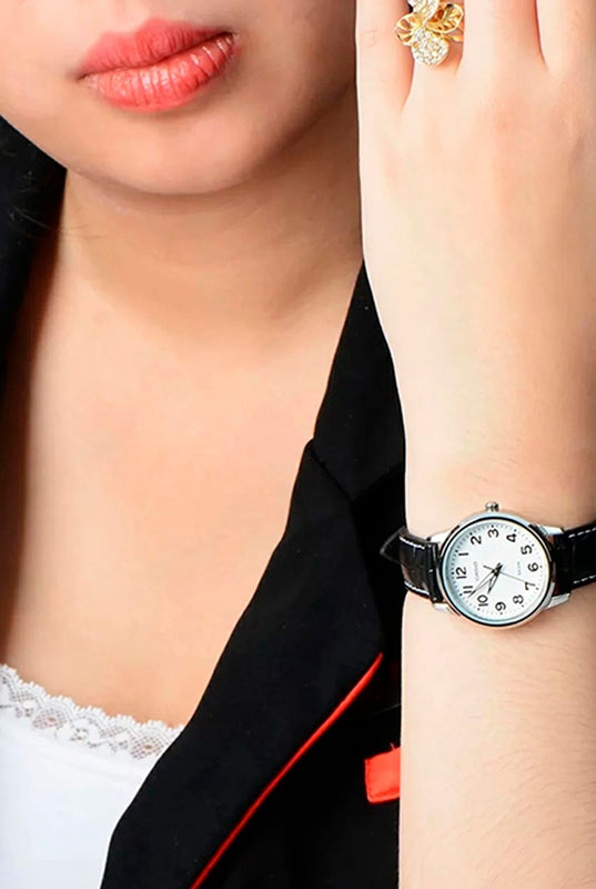 Casio LTP-1303L-7BVEF Casio LTP-1303L-7BVEF