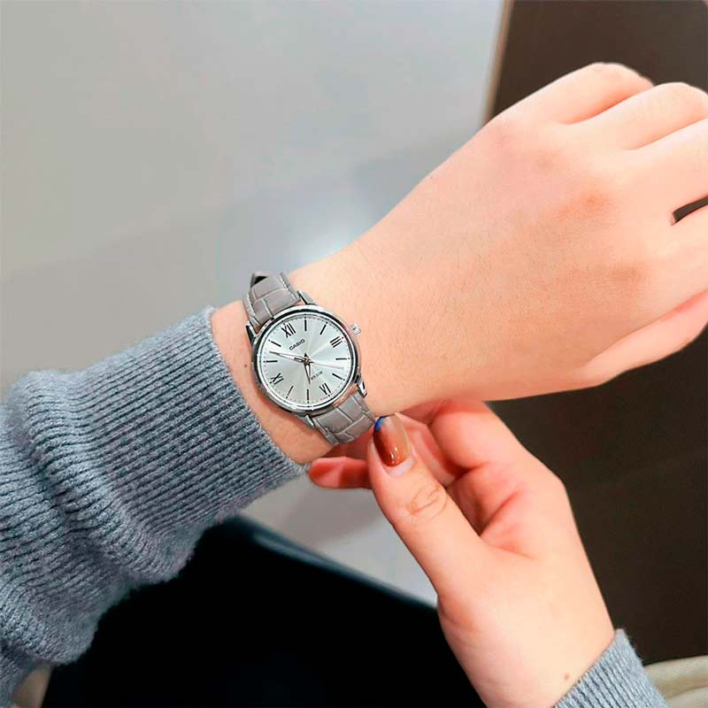 Casio LTP-1303LL-7A Casio LTP-1303LL-7A