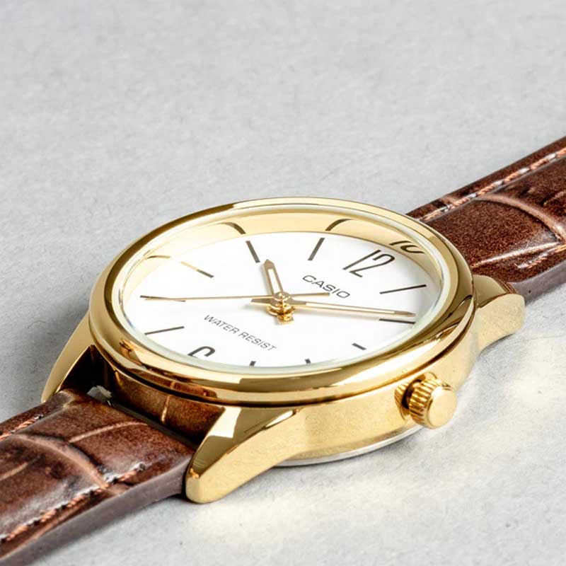 Casio LTP-V005GL-7B Casio LTP-V005GL-7B