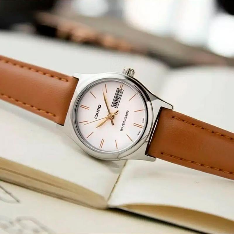 Casio LTP-V006L-7B2 Casio LTP-V006L-7B2