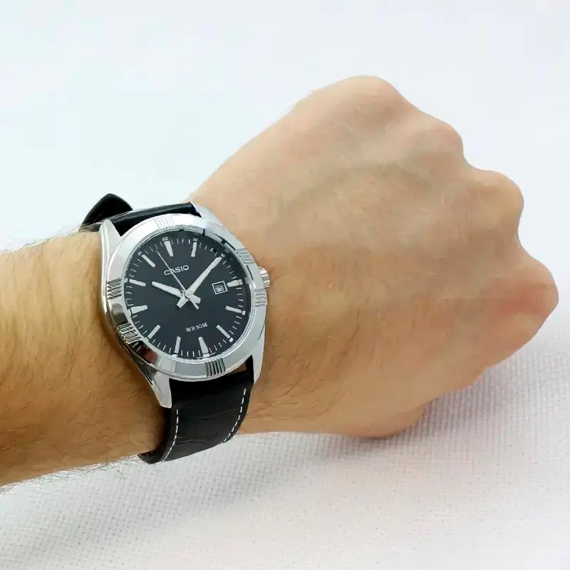 Casio MTP-1308L-1A Casio MTP-1308L-1A