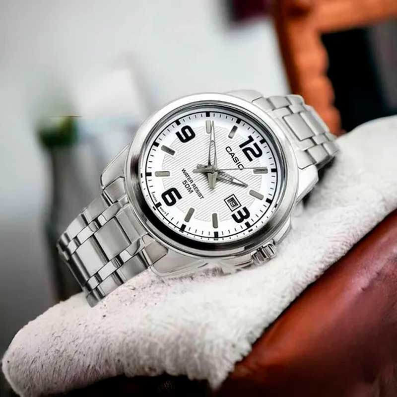 Casio MTP-1314D-7AVDF Casio MTP-1314D-7AVDF