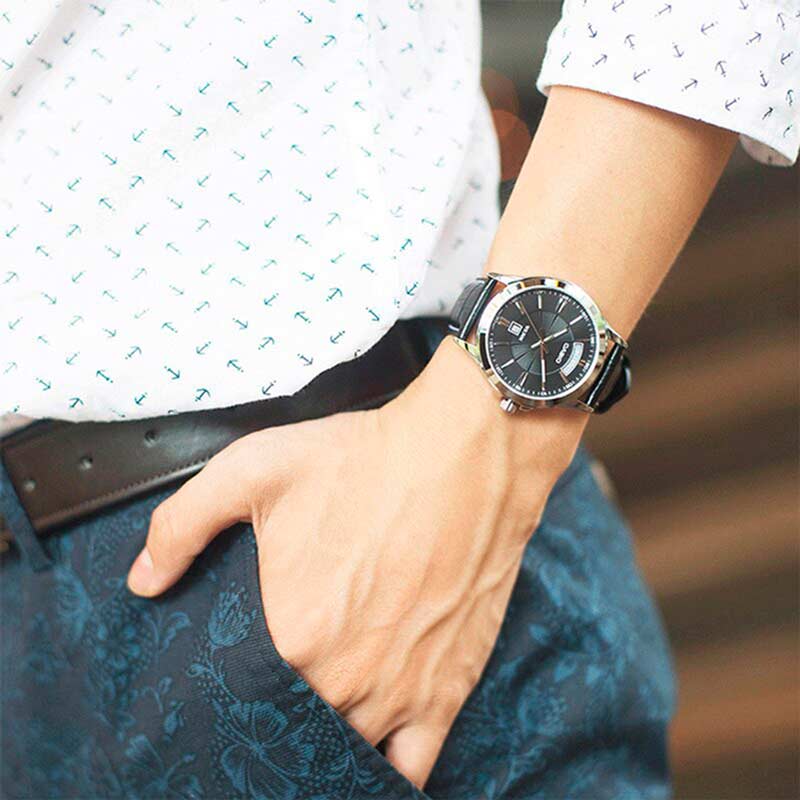 Casio MTP-1381L-1A Casio MTP-1381L-1A