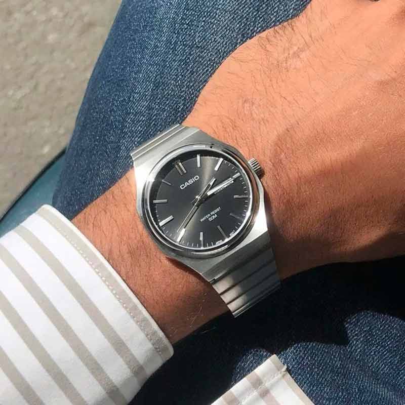 Casio MTP-E735D-1A Casio MTP-E735D-1A