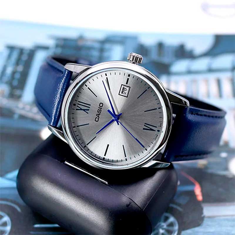 Casio MTP-V002L-2B3 Casio MTP-V002L-2B3
