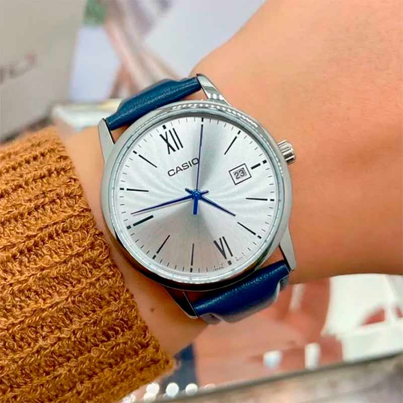 Casio MTP-V002L-2B3 Casio MTP-V002L-2B3