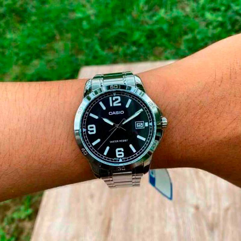 Casio MTP-V004D-1B2 Casio MTP-V004D-1B2