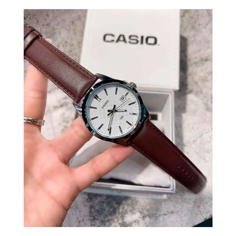 Casio MTP-VD03L-5A Casio MTP-VD03L-5A