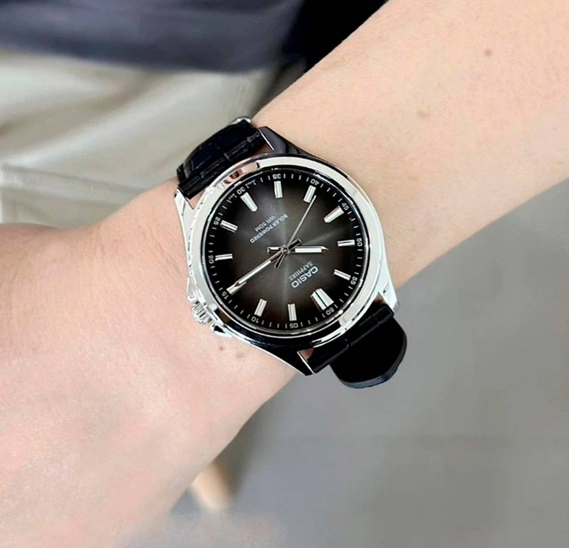 Casio MTS-RS100L-1A Casio MTS-RS100L-1A