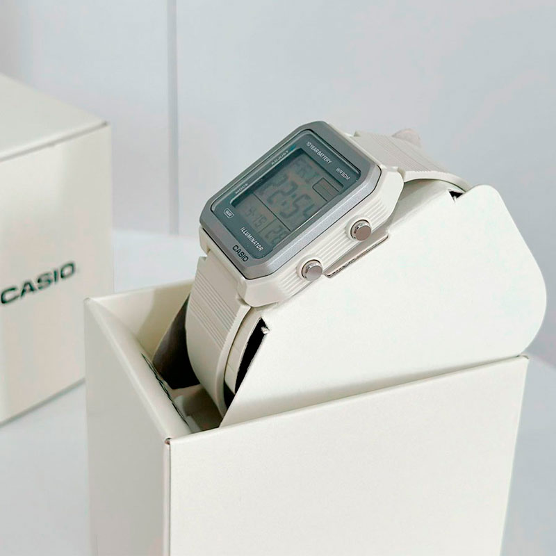 Casio W-221H-8AVDF Casio W-221H-8AVDF